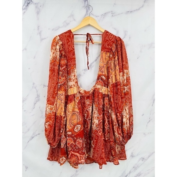 NastyGal Paisley Balloon Sleeve Mini Wrap Dress - Picture 9 of 10